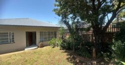 Newly renovated 3 Bedroom house with Pool & Lapa