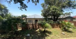 Newly renovated 3 Bedroom house with Pool & Lapa